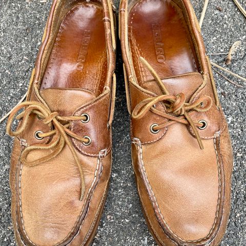 View photo of Sebago Schooner in Brown Tan Crazy Horse