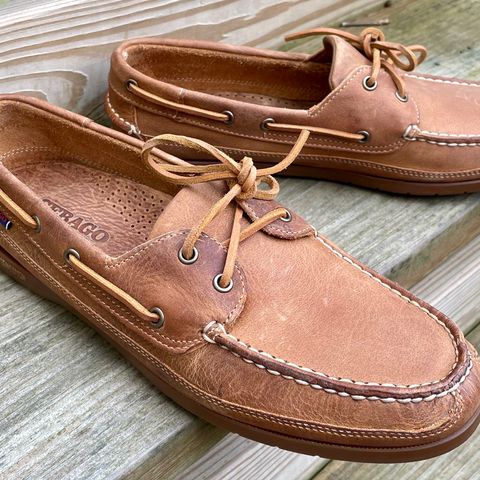 Sebago Schooner in Brown Tan Crazy Horse