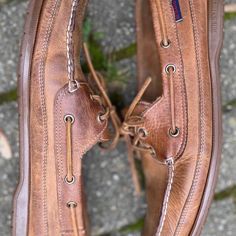 Sebago Schooner in Brown Tan Crazy Horse