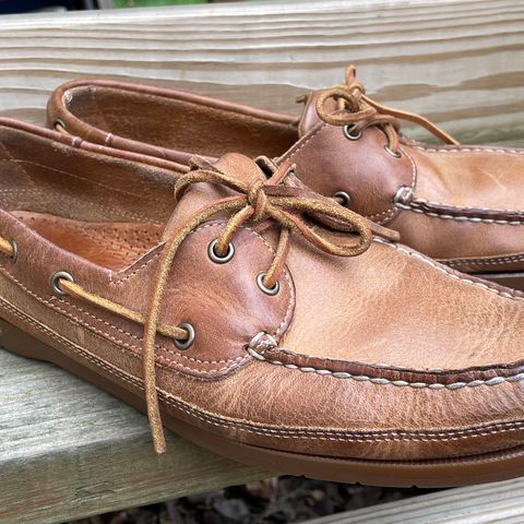 Sebago Schooner in Brown Tan Crazy Horse