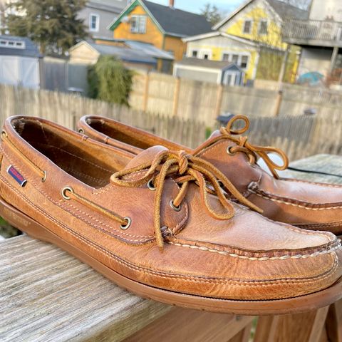 Sebago Schooner in Brown Tan Crazy Horse