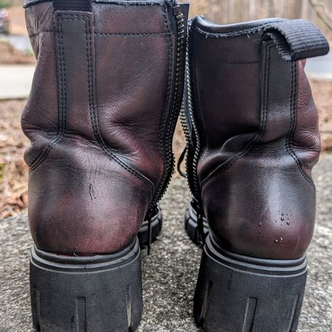 Thursday Coda in Black Cherry Hand-Finished Full Grain