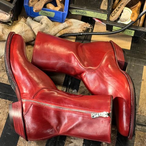DIY Custom Model in Puccini Attilio Red Maremma