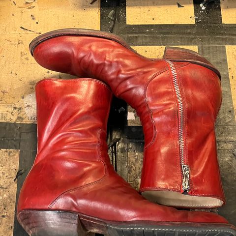DIY Custom Model in Puccini Attilio Red Maremma