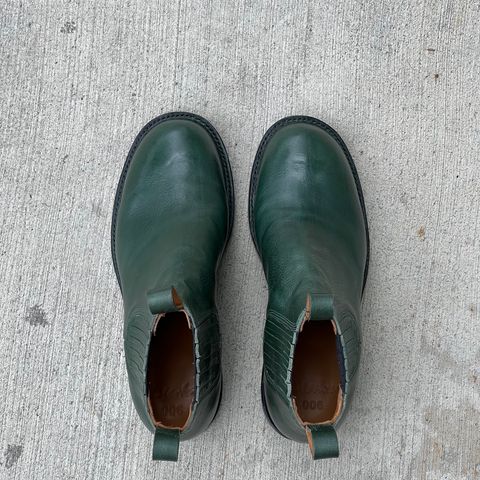 Dierkes Covered gusset Chelsea Boot in Puccini Attilio Dark Green Koala