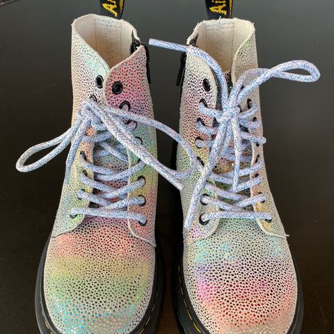 Dr. Martens 1460 Pascal Made In England in Unknown Leather