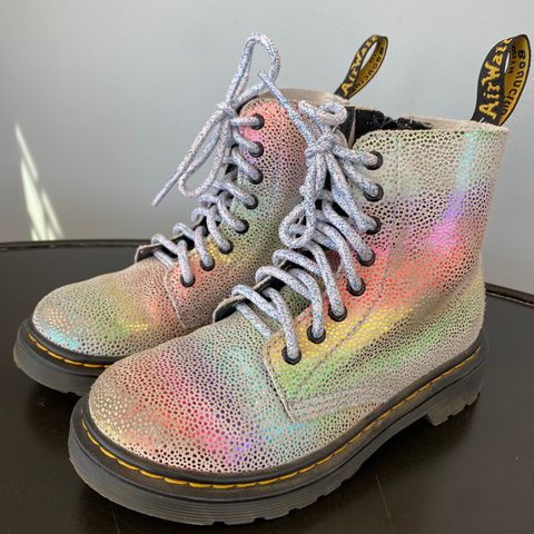 Dr. Martens 1460 Pascal Made In England in Unknown Leather