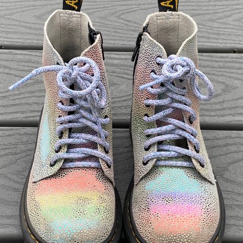 Dr. Martens 1460 Pascal Made In England in Unknown Leather