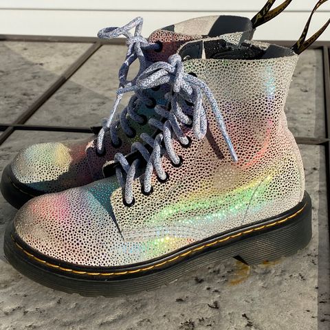 Dr. Martens 1460 Pascal Made In England in Unknown Leather