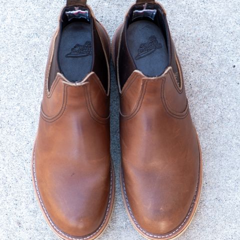 Red Wing Classic Chelsea in S.B. Foot Amber Harness