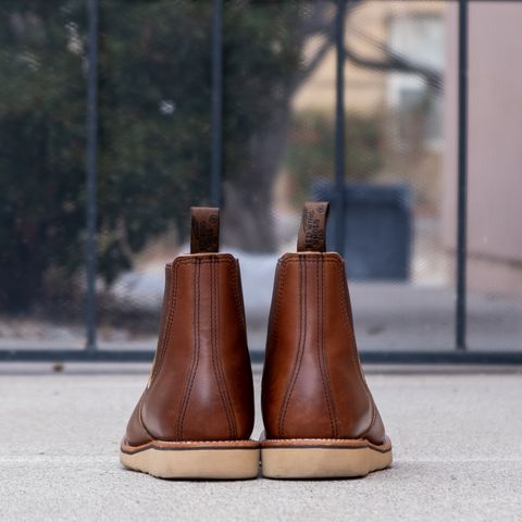 Red Wing Classic Chelsea in S.B. Foot Amber Harness