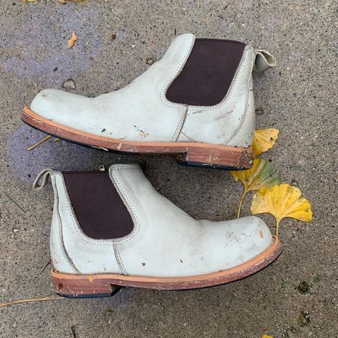 Tricker's Stow Country Boot in Unlisted Leather