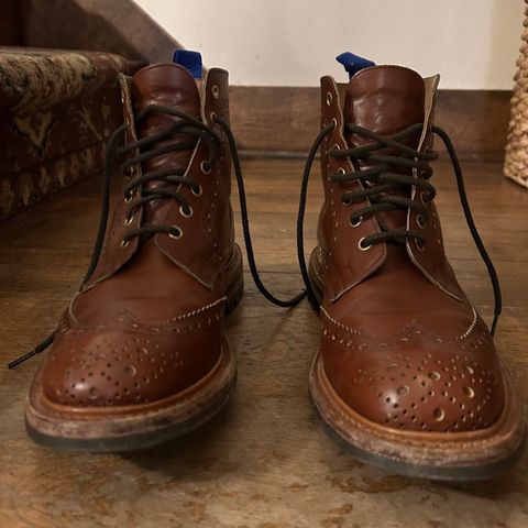 Tricker's Stow Country Boot in Unlisted Leather