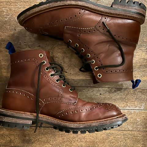 Tricker's Stow Country Boot in Unlisted Leather