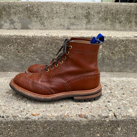Tricker's Stow Country Boot in Unlisted Leather