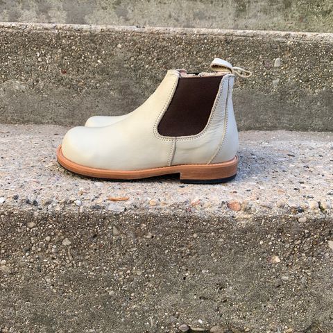 Unlisted Maker Unlisted Model in Unknown Leather