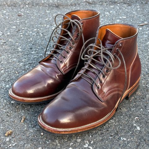 Viberg Service Boot in Horween Color 4 Shell Cordovan