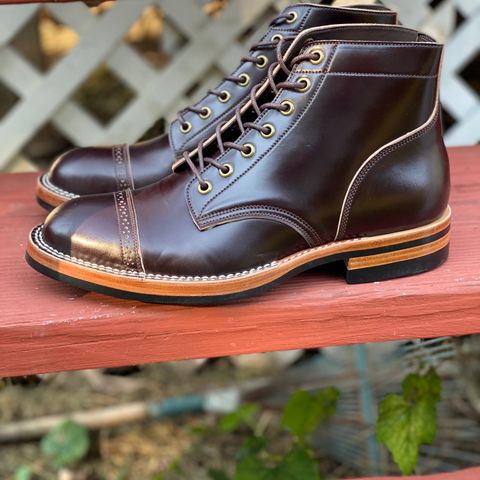 View photo of Onderhoud SVC03 Service Boot in Leder Ogawa Chocolate Shell Cordovan