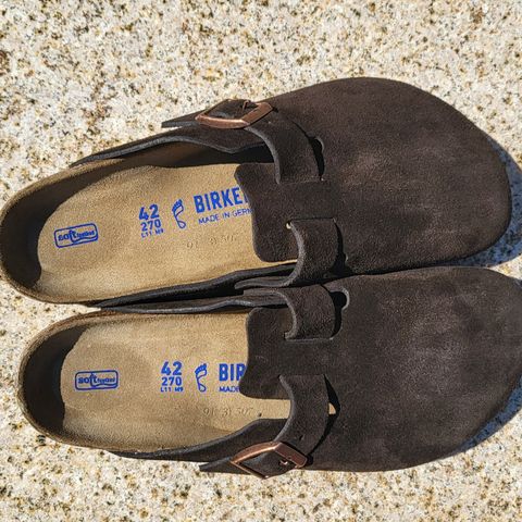 Birkenstock Boston in Mocha Suede