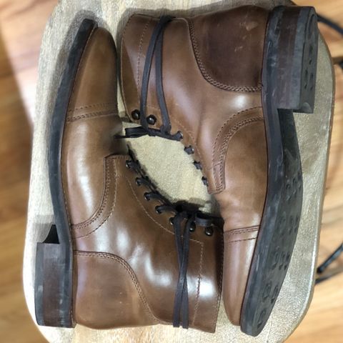 Thursday Captain in Horween Natural Chromexcel