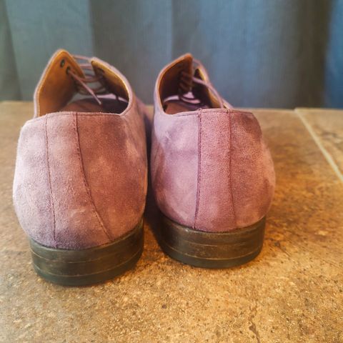 Search result thumbnail of Paul Smith Unknown Model in Purple Suede