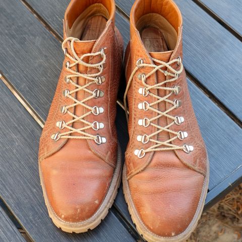 View photo of Enzo Bonafe 3853 in Horween Natural Bison