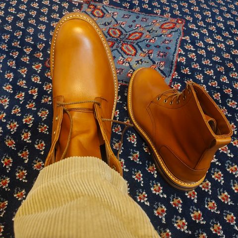 View photo of Tricker's Bernwood in Gold MC Calf