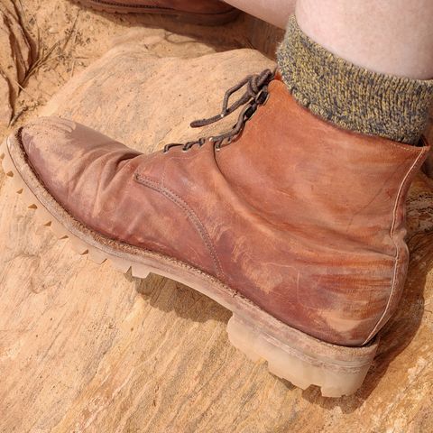 Grant Stone Edward Boot in Incas Rust Kangaroo