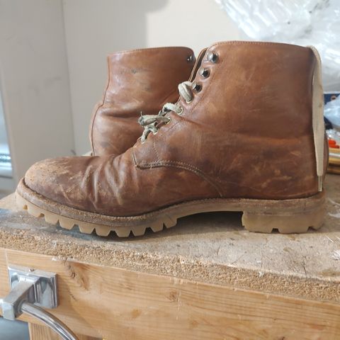 Grant Stone Edward Boot in Incas Rust Kangaroo