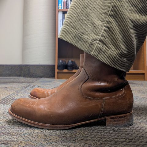 View photo of Sapatero Side Zip in Philippine Dark Mustard Calf