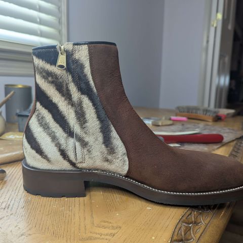 Arno Bliskavka in C.F. Stead Polo Brown Unicorn Elk & Zebra Hair On Hide