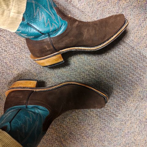 Fenoglio South Texas Tack Exclusive in Nicotine Roughout With Distressed Turquoise