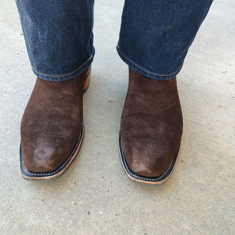 Fenoglio South Texas Tack Exclusive in Nicotine Roughout With Distressed Turquoise