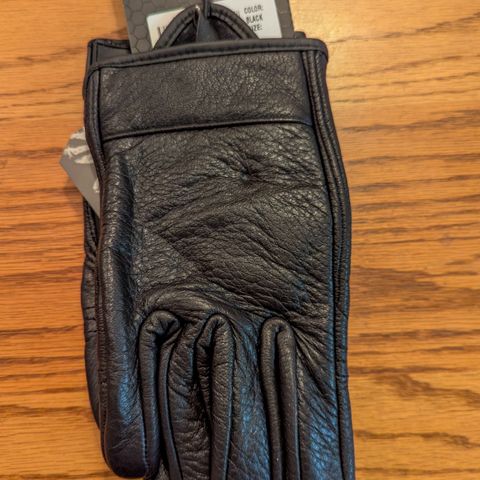 View photo of First Manufacturing Company Men's Motorcycle Gloves in Black Deerskin