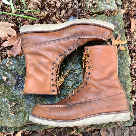 Red Wing 8-Inch Classic Moc in S.B. Foot Oro-Iginal