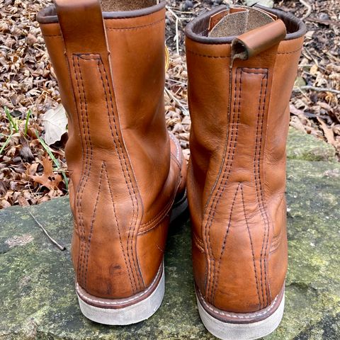 Red Wing 8-Inch Classic Moc in S.B. Foot Oro-Iginal