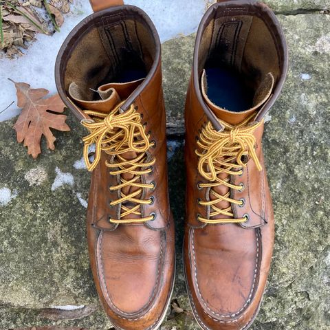 Red Wing 8-Inch Classic Moc in S.B. Foot Oro-Iginal