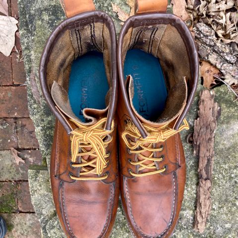 Red Wing 8-Inch Classic Moc in S.B. Foot Oro-Iginal