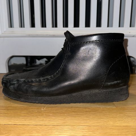 Clarks Wallabee Boot in Unknown Leather