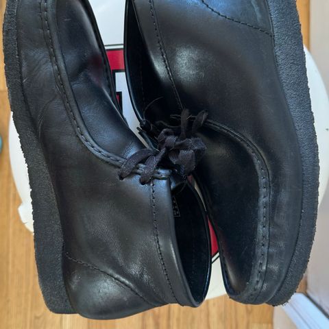 Clarks Wallabee Boot in Unknown Leather