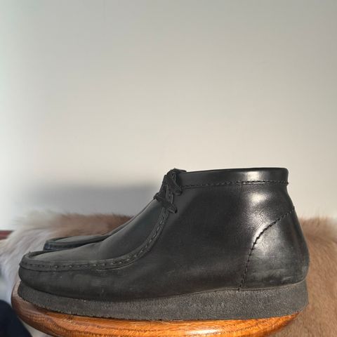 Clarks Wallabee Boot in Unknown Leather