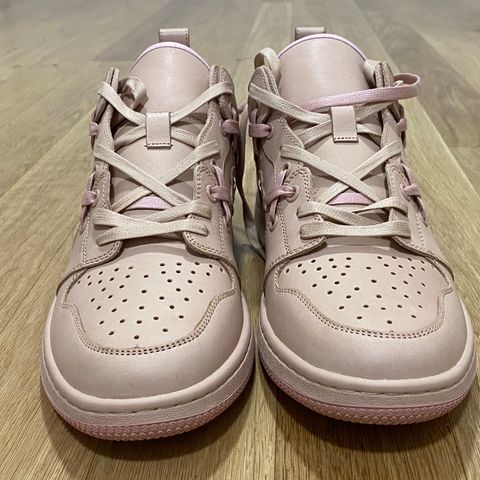 Sia Collective D.1.Y Low in Unknown Natural Veg Tan