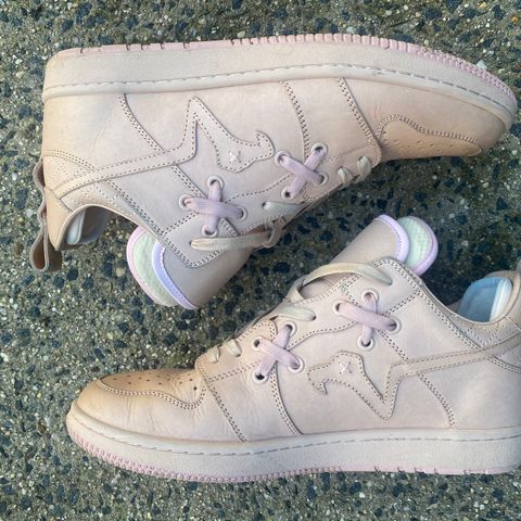 Sia Collective D.1.Y Low in Unknown Natural Veg Tan