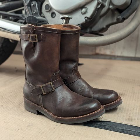 Motor Engineer Boots in Motor / Brown Hand-Dyed Calfskin