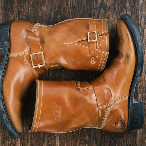 Role Club Engineer Boots in Horween Amaretto Shell Cordovan