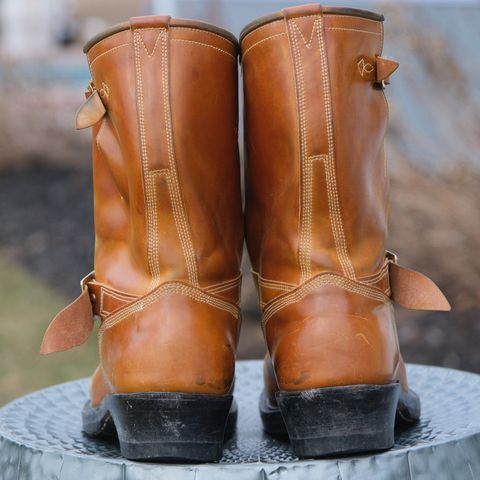 Role Club Engineer Boots in Horween Amaretto Shell Cordovan
