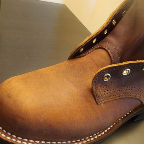Nicks Falcon in Horween Orange Predator