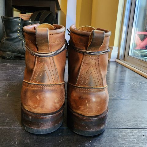 Nicks Falcon in Horween Orange Predator