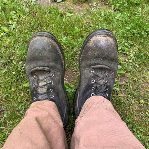 Nicks Ridgeline Hiking Boot in Seidel 1964 Black Roughout