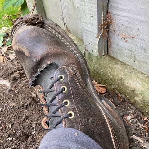 Nicks Urban Logger in Horween Brown Waxed Flesh